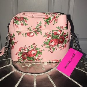 🔥Betsey Johnson Pink Flower Crossbody